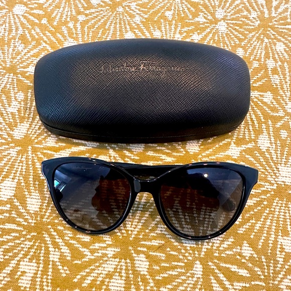 Accessories - Salvatore Ferragamo Cat Eye Full Rim Sunglasses
